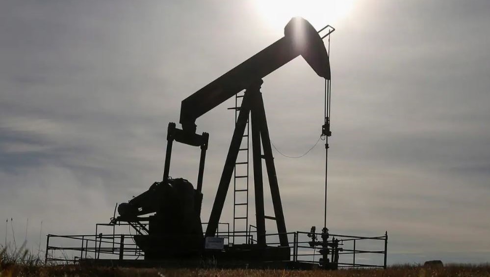 Lufta në Iran, SHBA miraton blerjen e naftës ruse për të stabilizuar tregjet